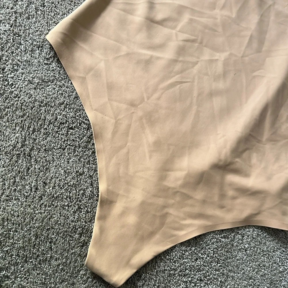 Parade Shape wear Beige Bodysuit - Picture 2 of 8